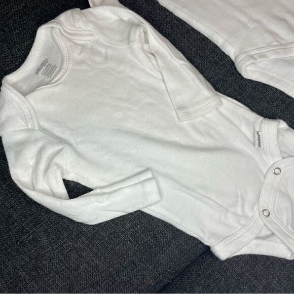 Plain White Baby Onesies Bundle 3 - Picture 11 of 16